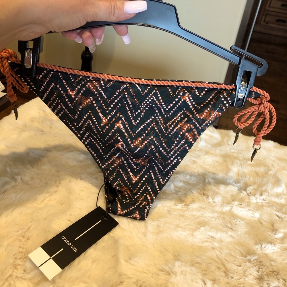 New! Dolce Vita bikini bottoms, XS.